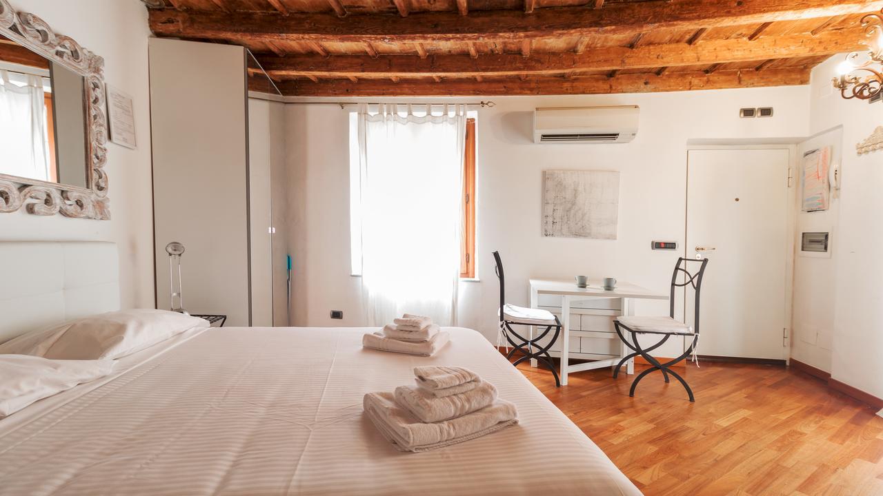 Apartamento Italianway-Ponte Vetero Milán Exterior foto